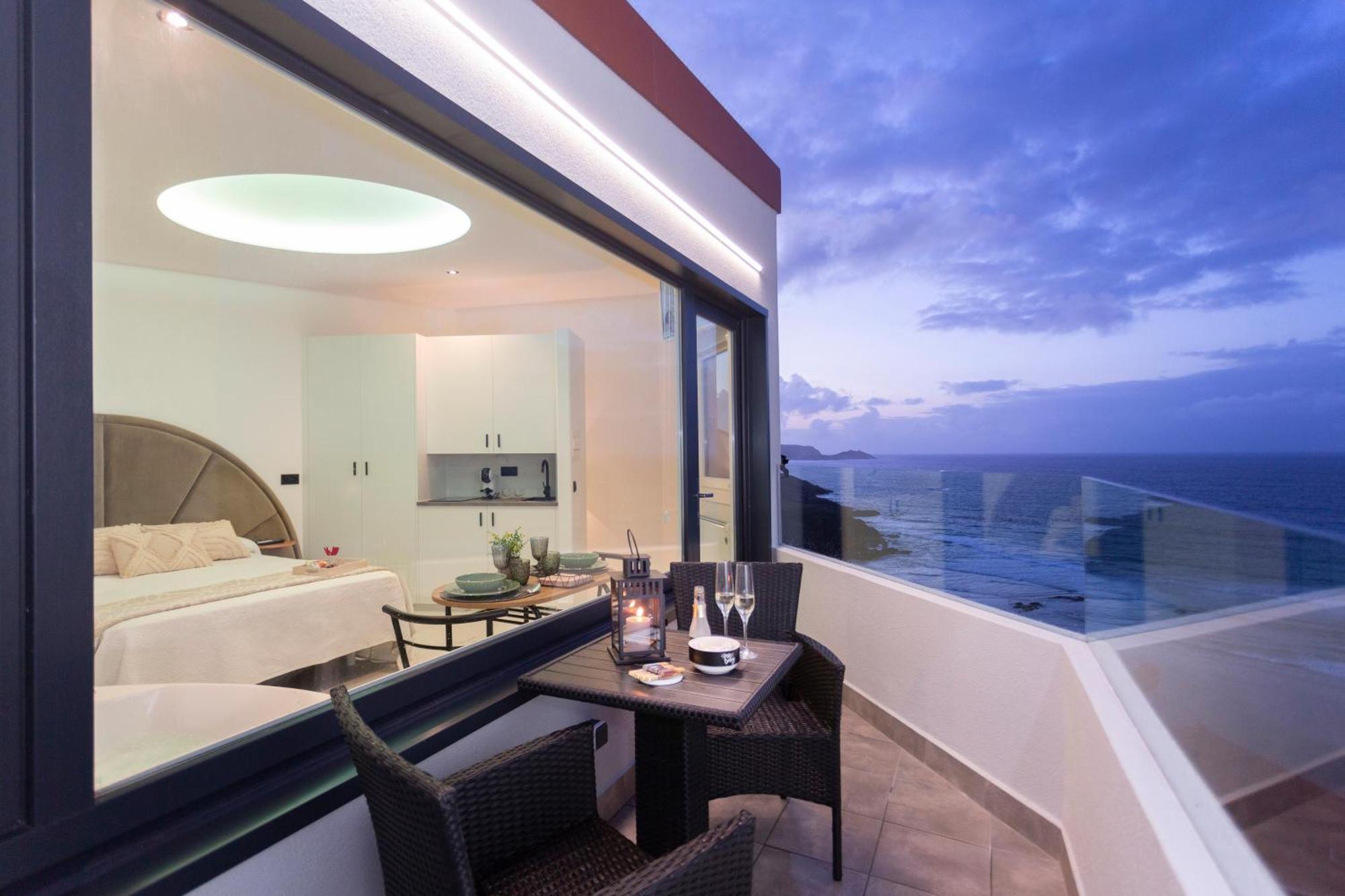 Apartamentos Triple M Malpica Exterior photo